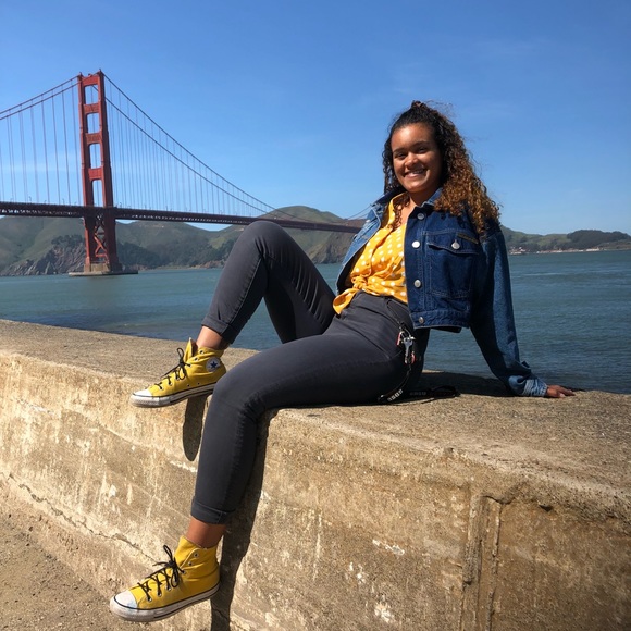 Meet your Posher, Rachel - Picture 1 of 1